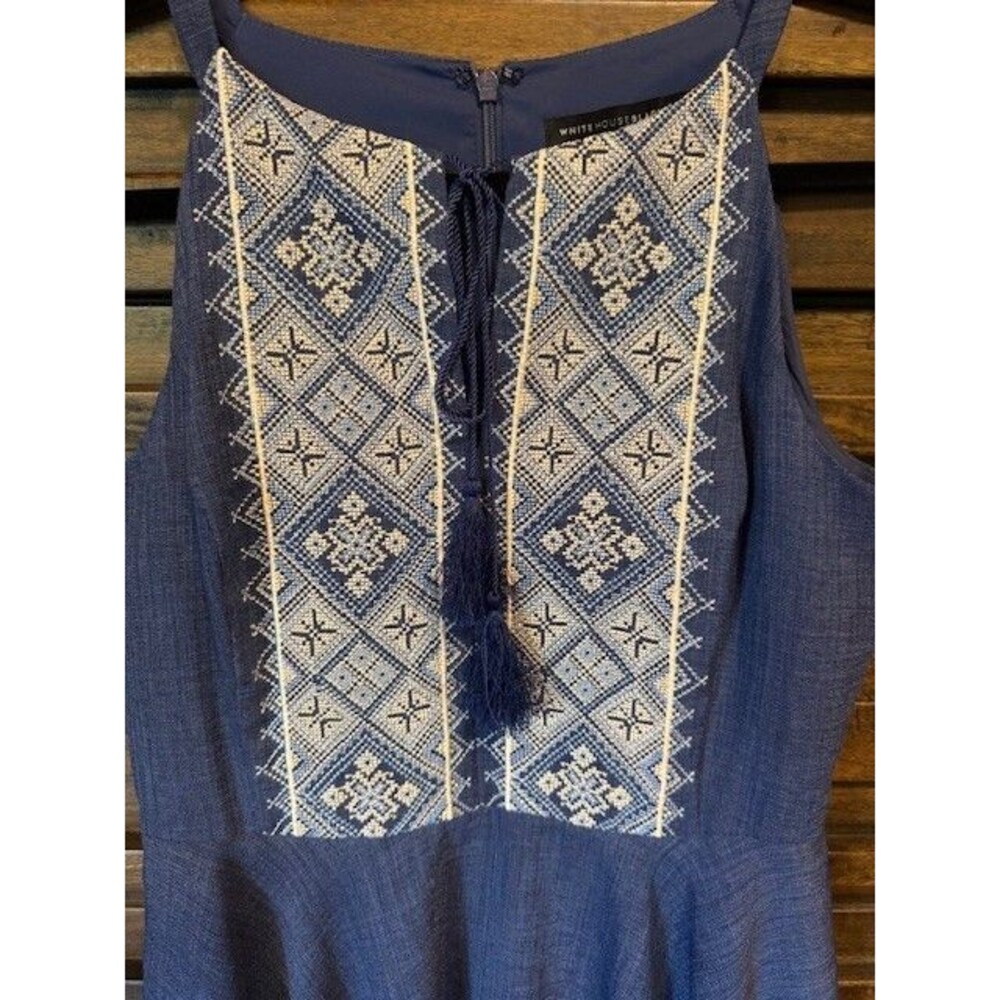 White House Black Market Blue Halter Embroidered Dress 4 Petite 4P Fit and Flare - Picture 4 of 13